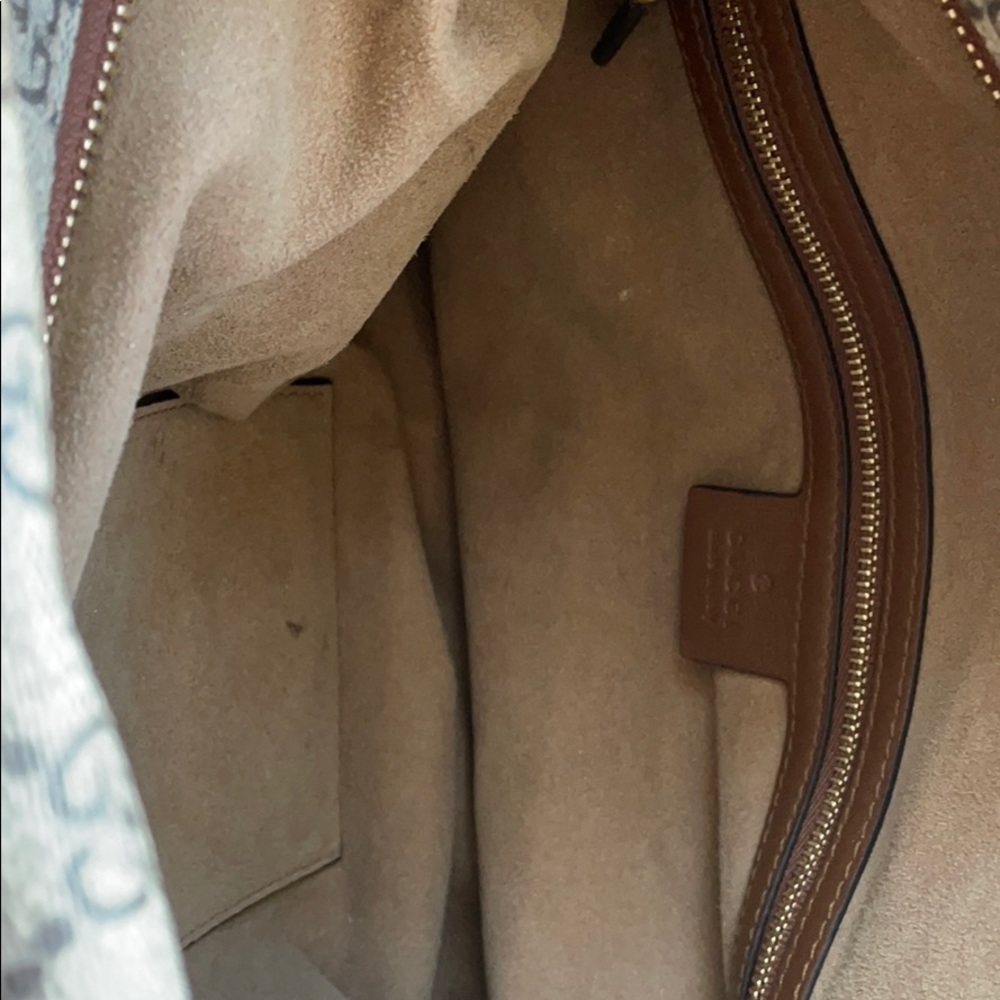 Gucci - Picture 3 of 4